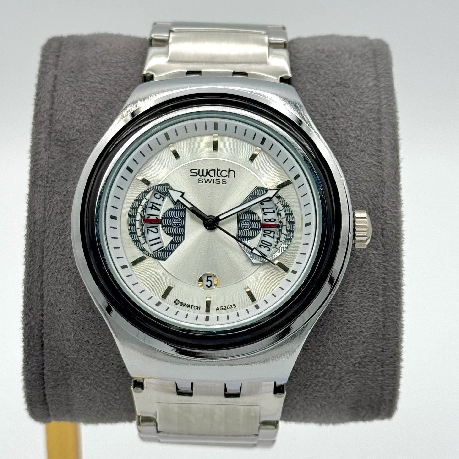 Montre Homme Swatch Irony Chrono Cadran Argent - YVS488G